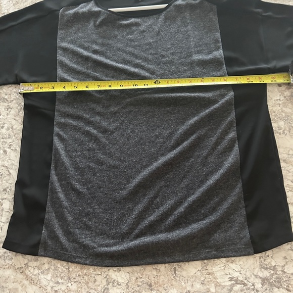 Ann Taylor Loft Women's Gray Black Short Sleeves Blouse Top Medium - Picture 9 of 10